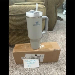 Stanley 40 Oz Fog -Brand new with Box